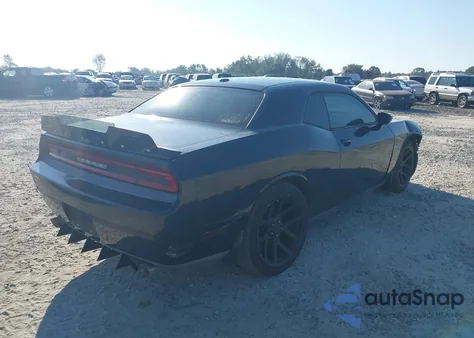 2013 Dodge Challenger R/T z USA, uszkodzony, nr VIN 2C3CDYBT5DH742388